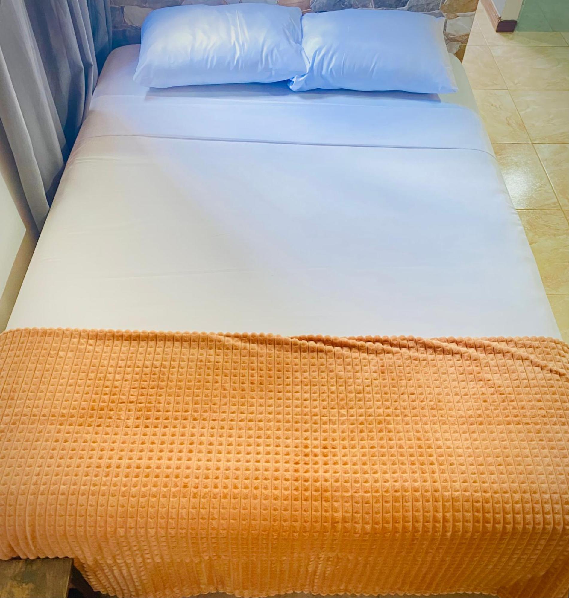 Cabinas Gufo Downtown La Fortuna, Volcan Arenal *